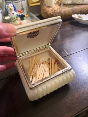 Vintage White Glass Match Strike Box with Red-Tipped Matches